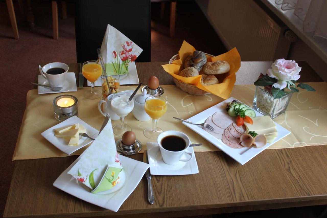 Hotel Cafe Zur Talsperre à Chemnitz Extérieur photo